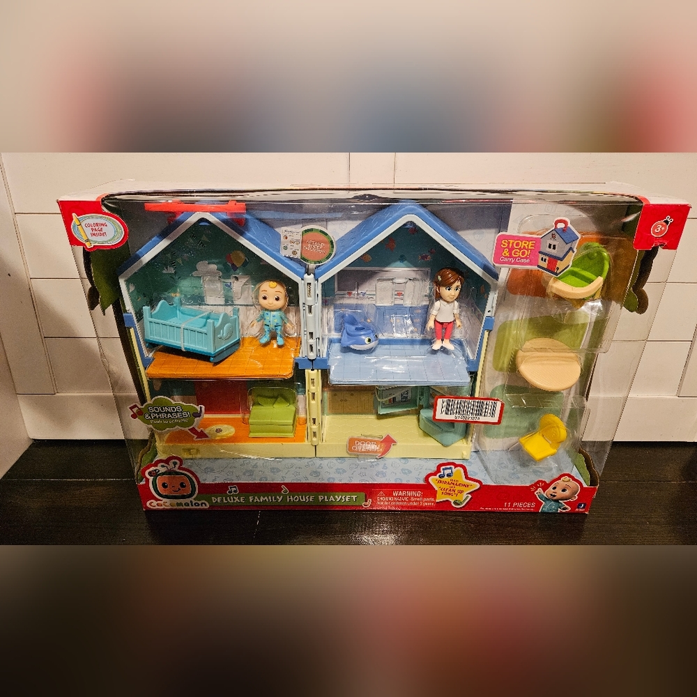 Cocomelon Deluxe Playset with Baby JJ and Mom